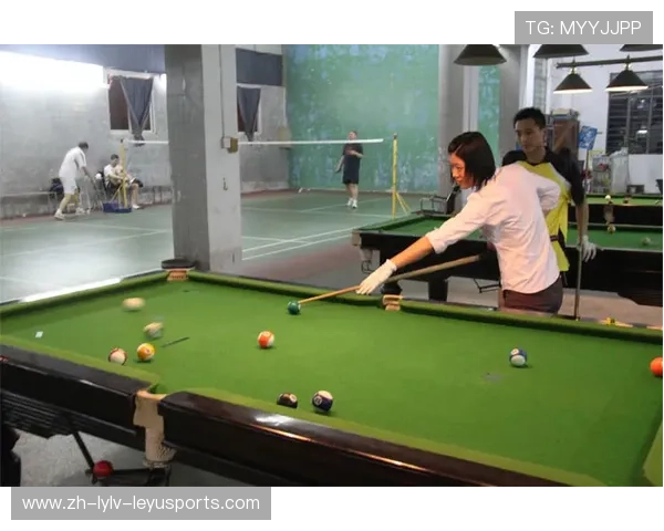 羽毛球和台球